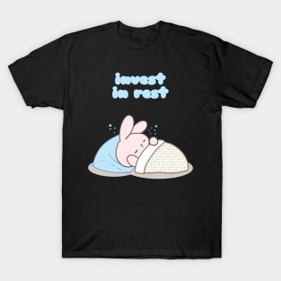 Cute rabbit bunny sleeping T-Shirt